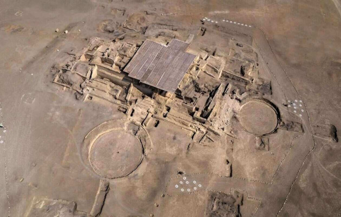 Vichama was an agricultural and fishing settlement of the Caral tradition near Peru’s Pacific coast.